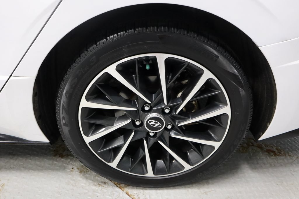 Used 2023 Hyundai Sonata Limited w/ Preferred Accessory Package FWD image 21