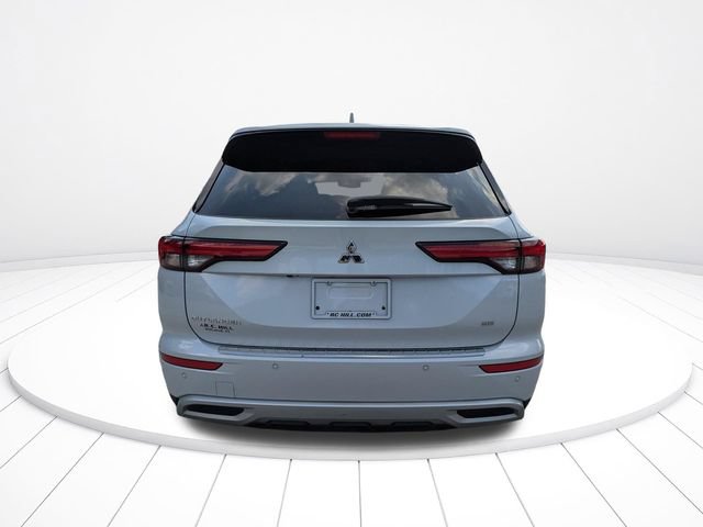 Used 2024 Mitsubishi Outlander SE FWD image 5