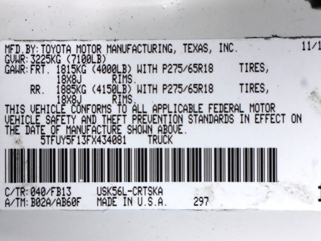 Used 2015 Toyota Tundra SR5 w/ TRD Off Road Package AWD/4WD image 45