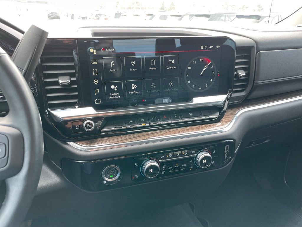 Used 2024 GMC Sierra 1500 Elevation image 11