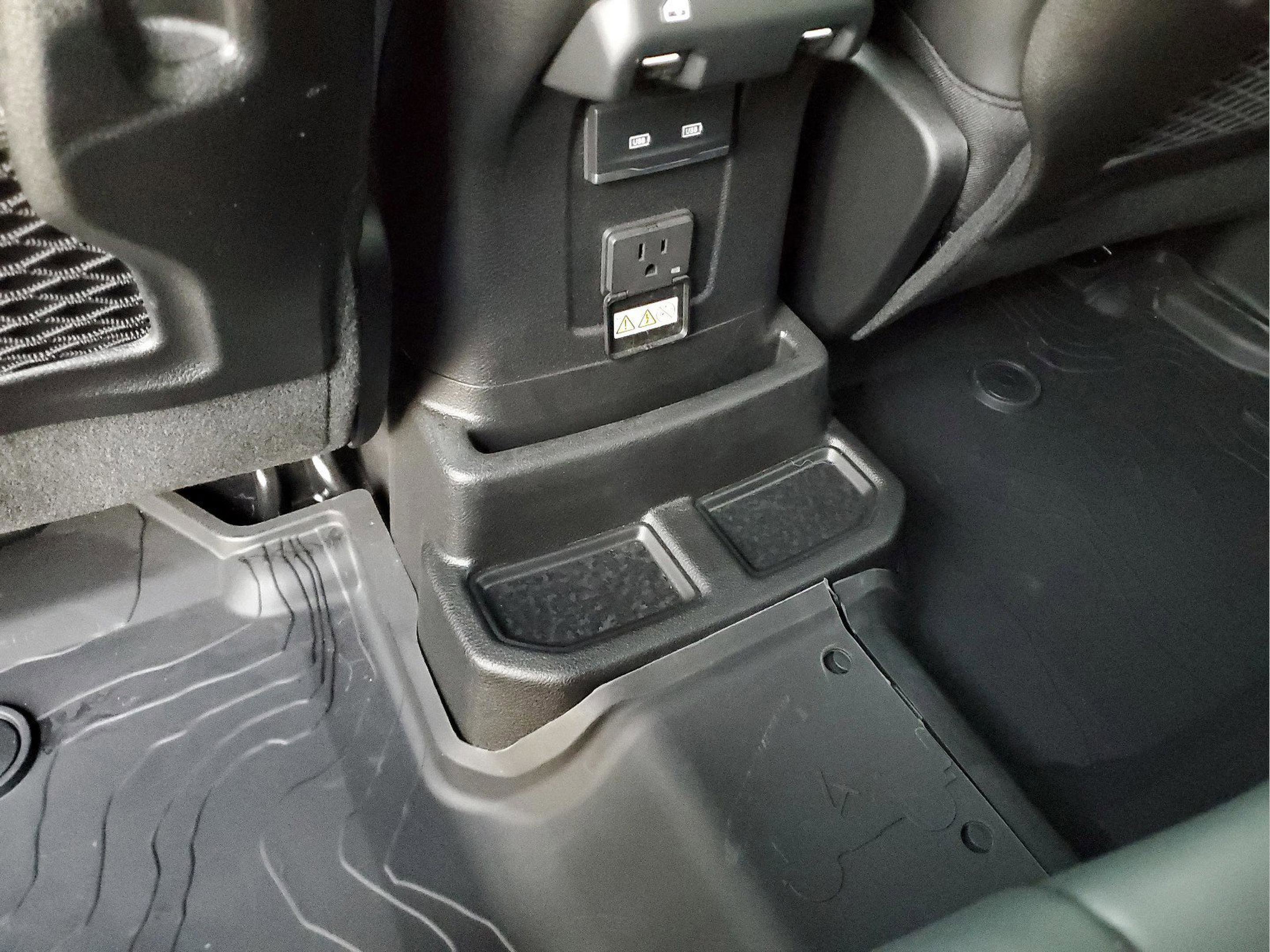 Certified 2025 Jeep Wrangler Unlimited Rubicon image 16