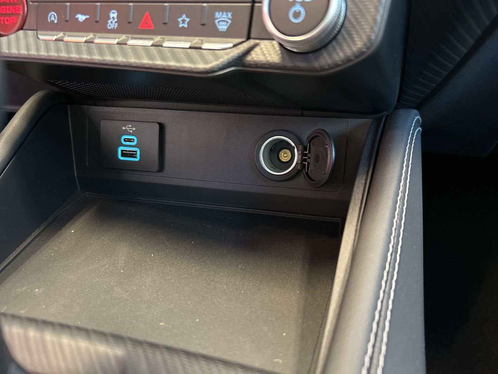 New 2025 Ford Mustang GT Premium w/ GT Performance Package image 24