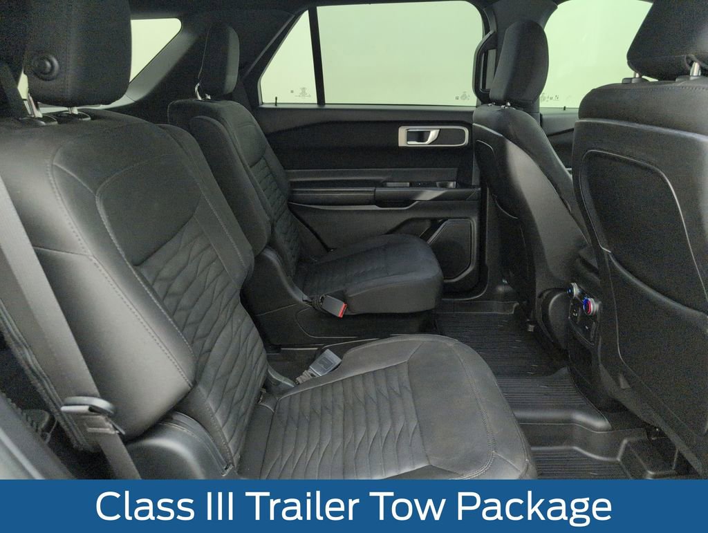 Used 2020 Ford Explorer XLT w/ Class III Trailer Tow Package image 16