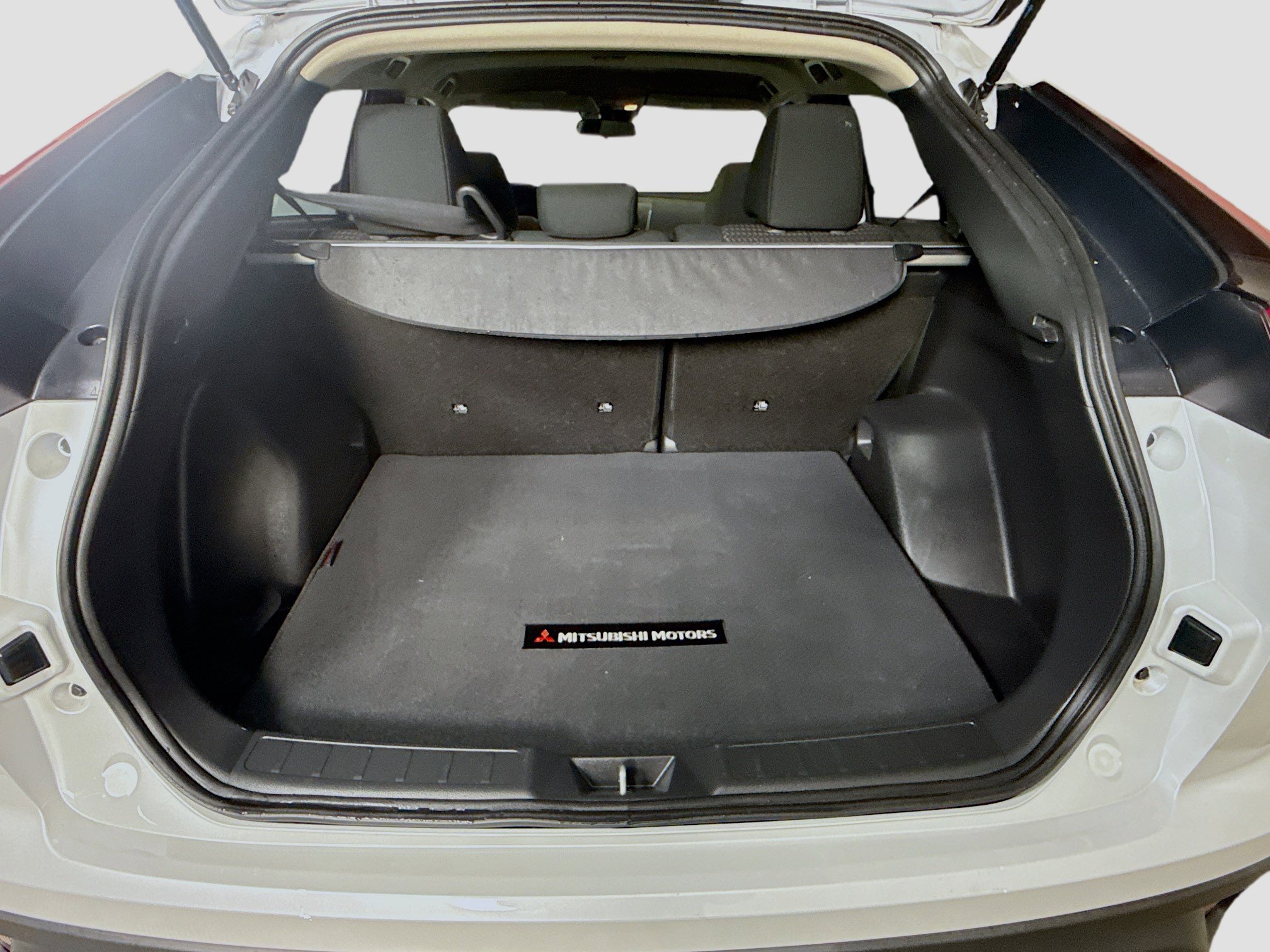 Used 2023 Mitsubishi Eclipse Cross LE image 35