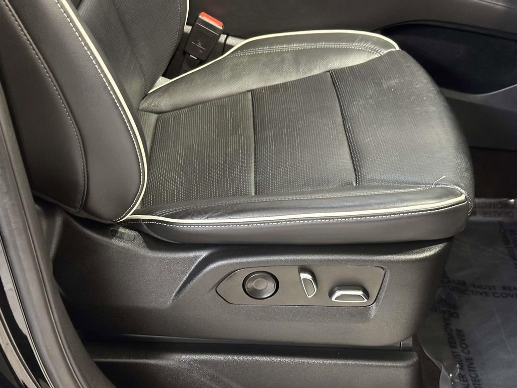 Used 2022 Cadillac Escalade ESV Sport w/ Touring Package image 12