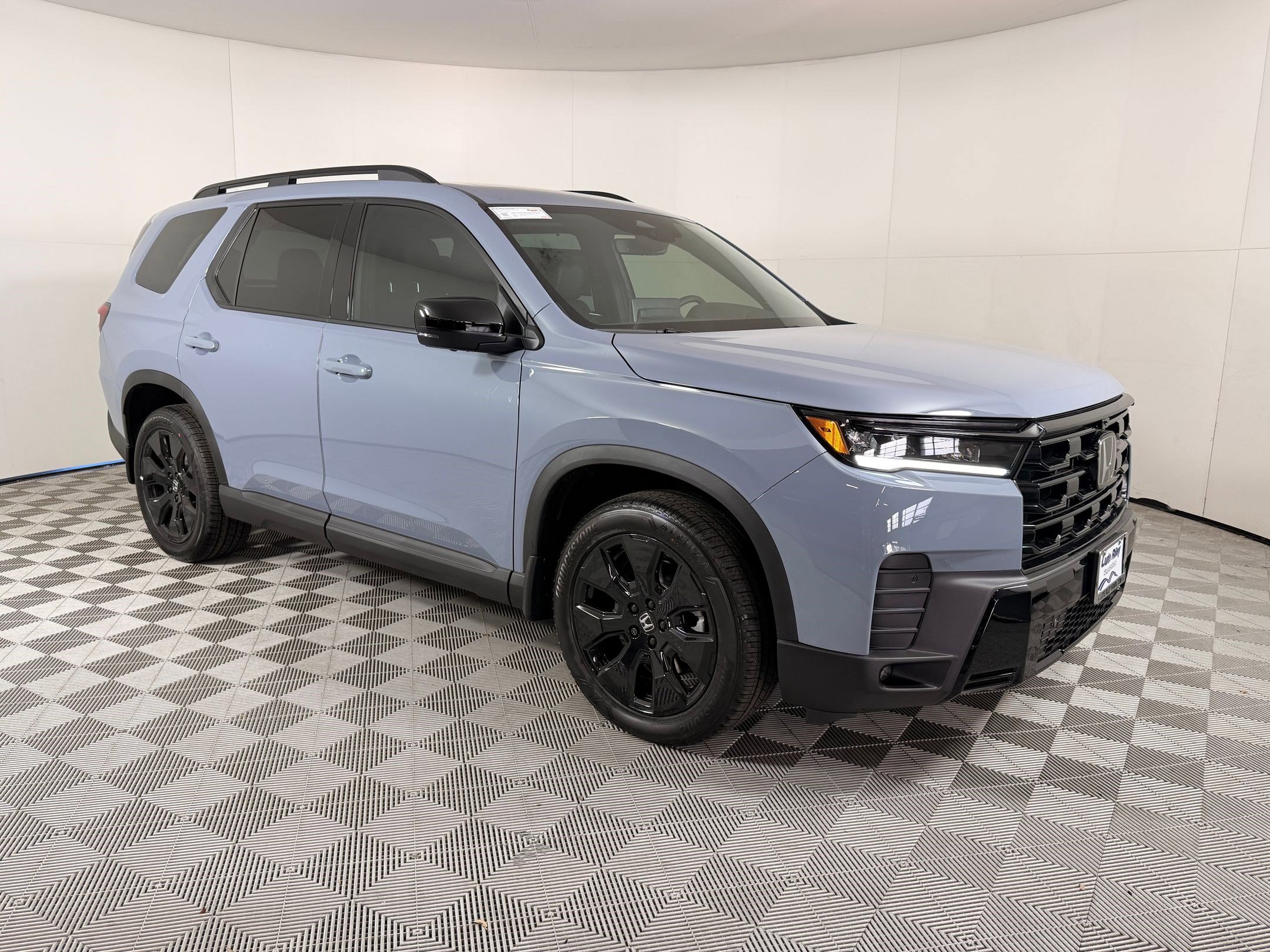 New 2026 Honda Pilot Black Edition image 7