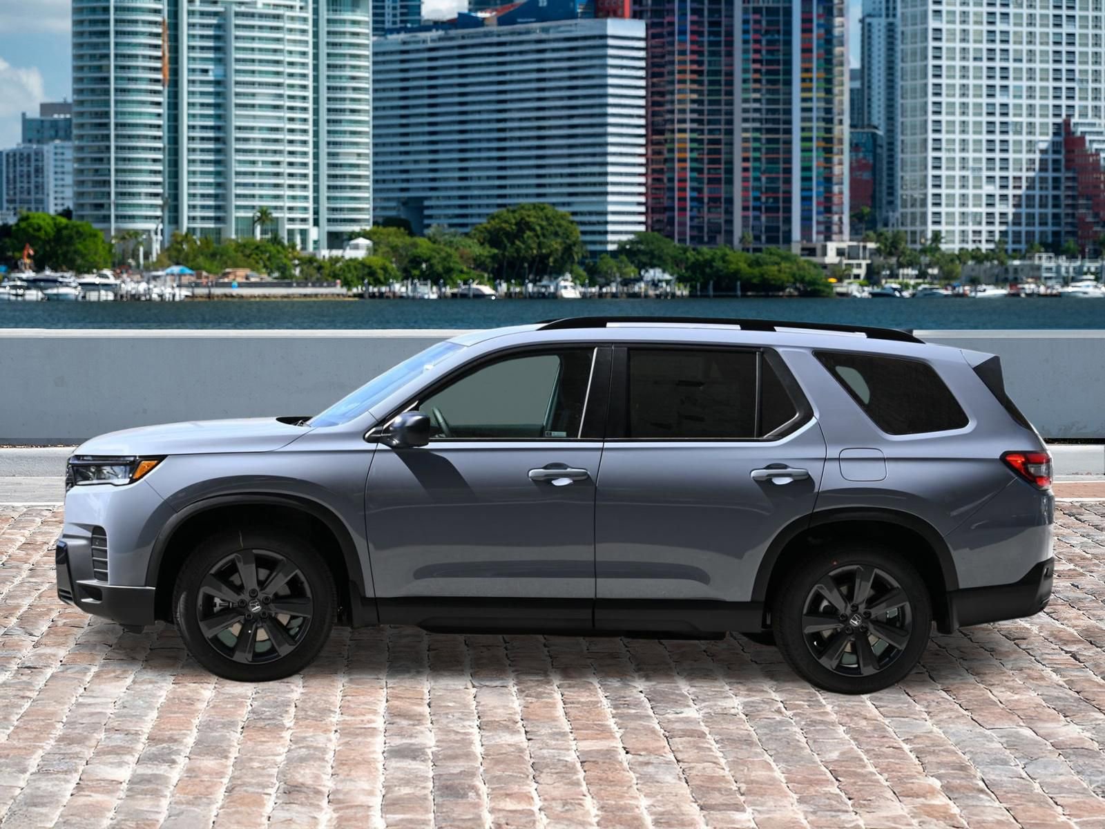 New 2026 Honda Pilot Sport image 8
