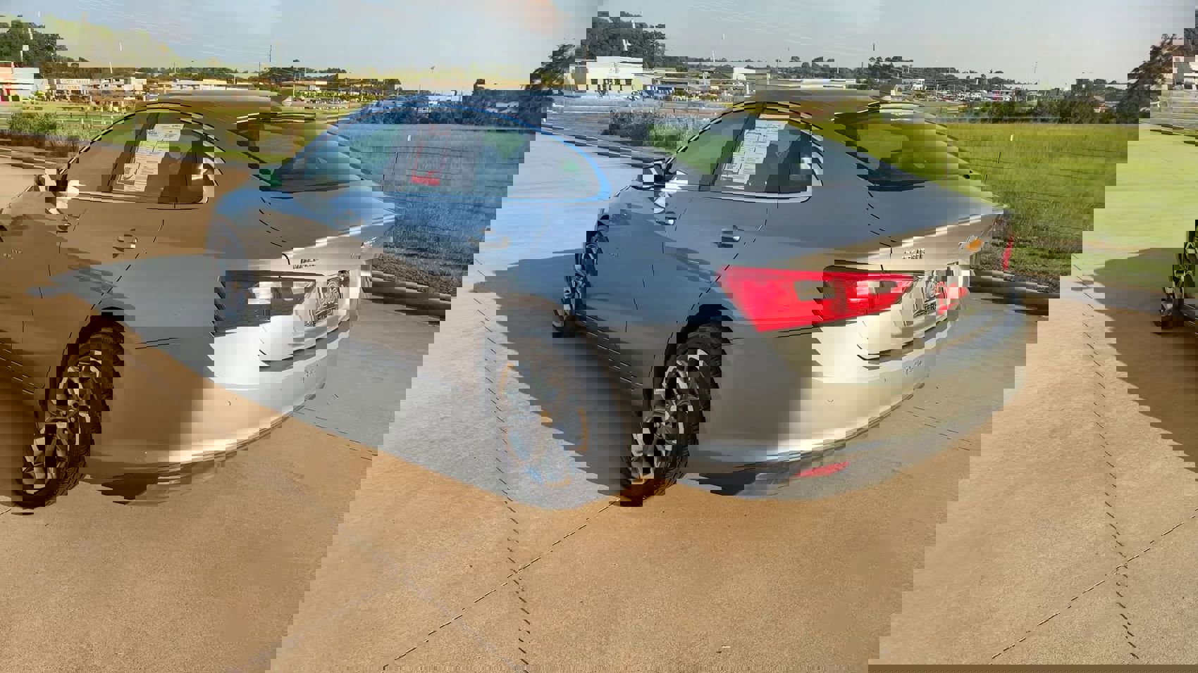 Used 2024 Chevrolet Malibu LT image 7