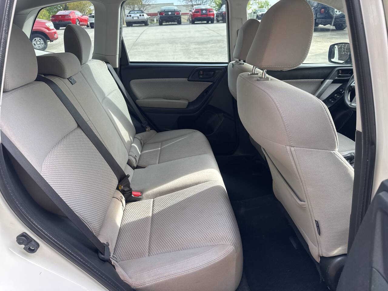 Used 2017 Subaru Forester 2.5i AWD/4WD image 13