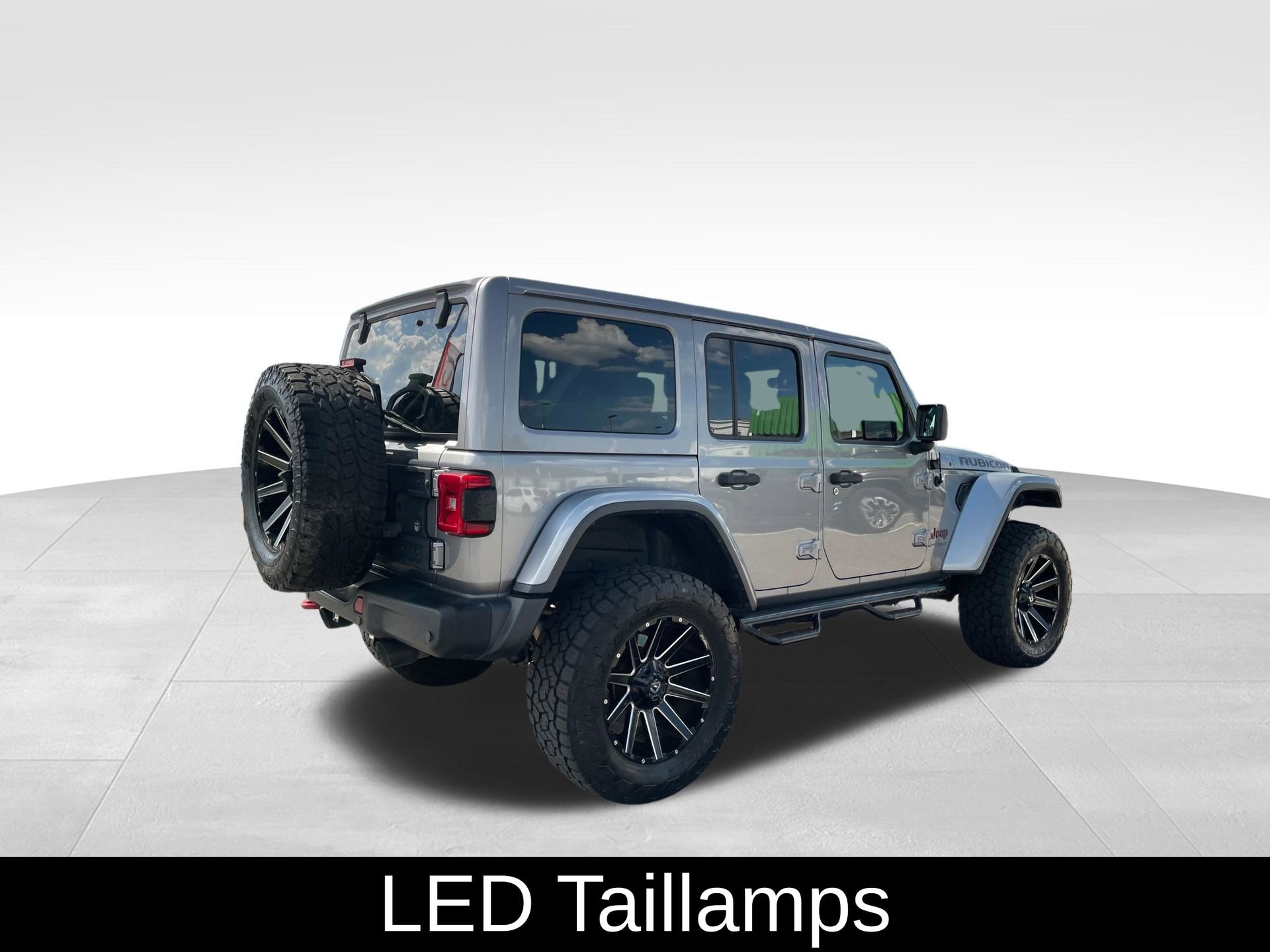 Used 2018 Jeep Wrangler Unlimited Rubicon w/ Dual Top Group image 5