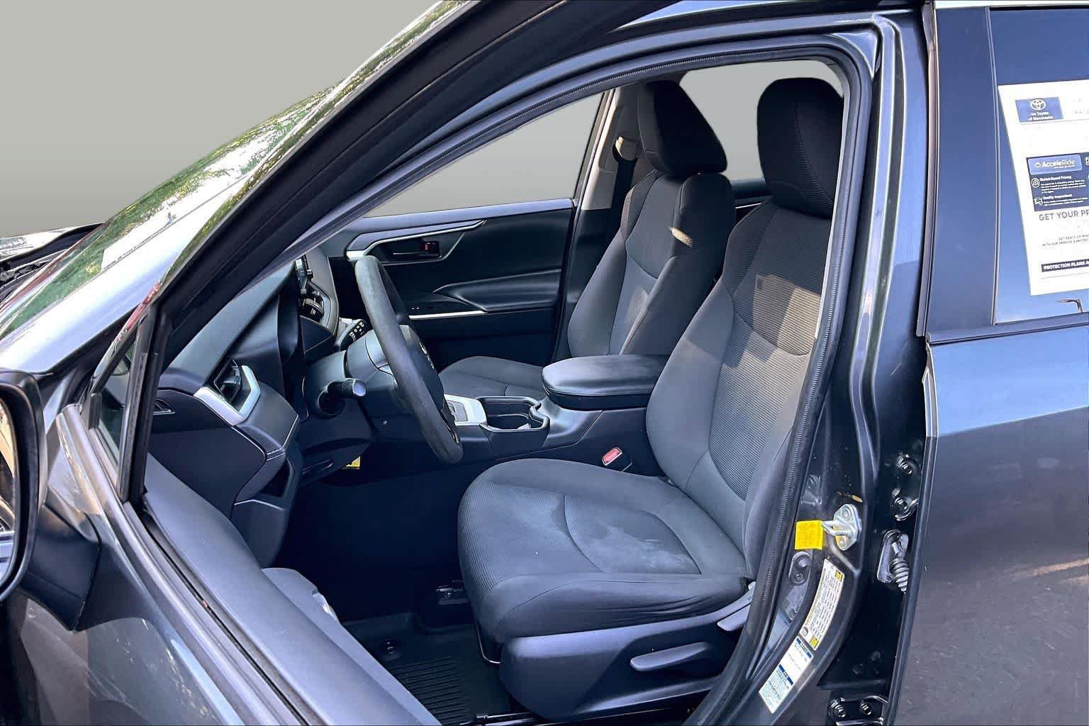Certified 2020 Toyota RAV4 LE w/ All Weather Liner Package AWD/4WD image 9