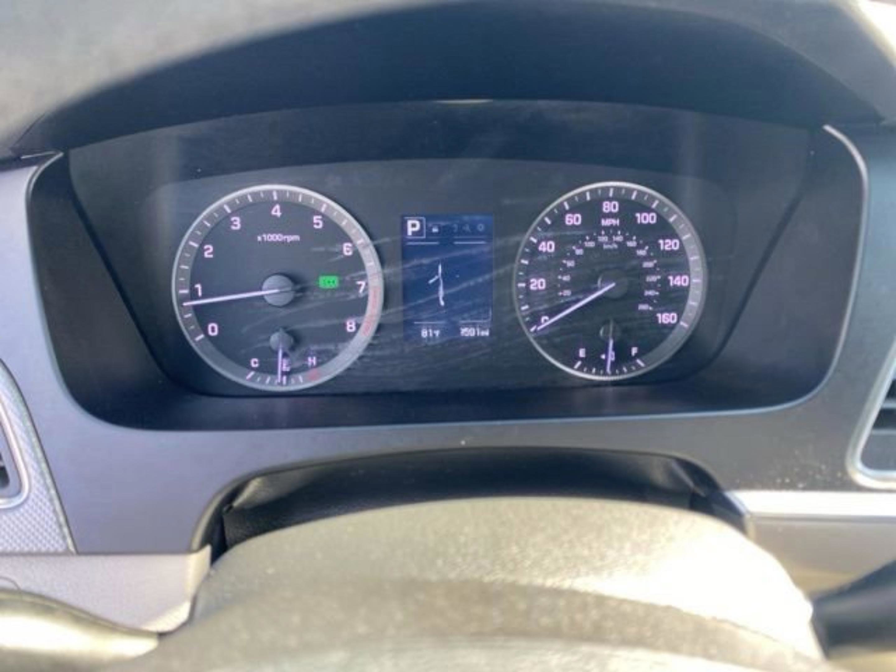 Used 2017 Hyundai Sonata SE FWD image 12