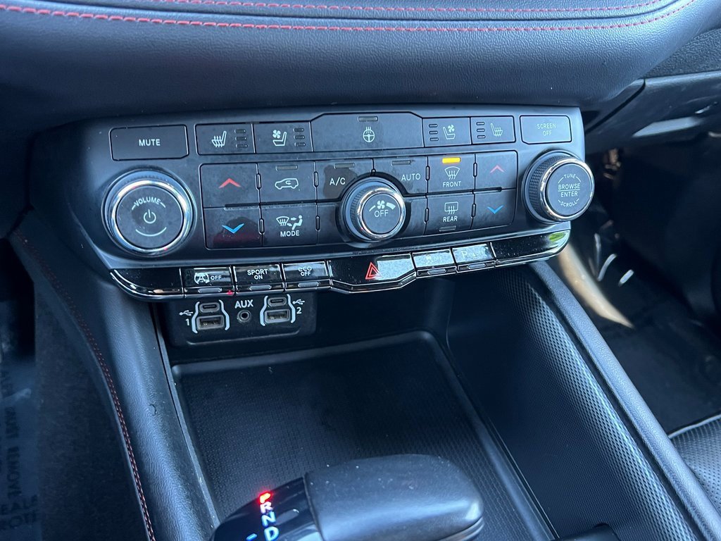 Certified 2023 Dodge Durango GT image 32