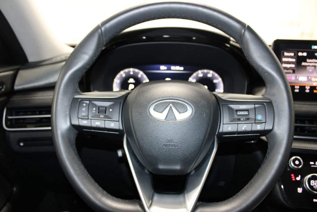Used 2023 INFINITI QX60 Luxe w/ Cargo Package AWD/4WD image 36