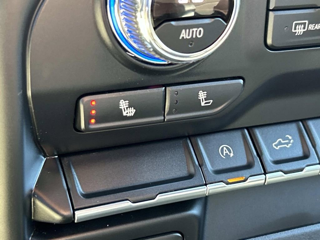 Used 2021 GMC Sierra 1500 SLE image 27