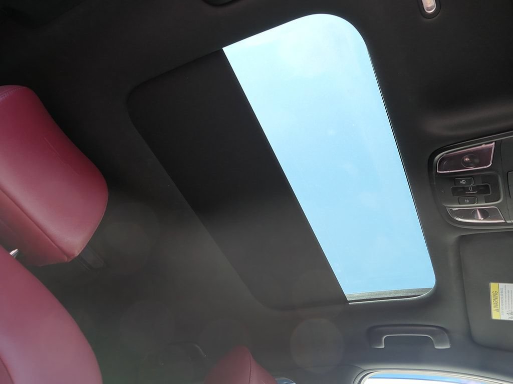 Used 2022 Kia Stinger GT1 w/ Red Interior Color Package RWD image 26