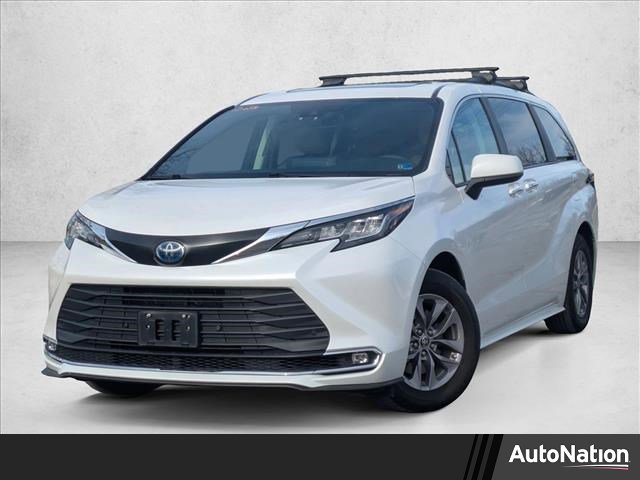 Used 2023 Toyota Sienna XLE video 1