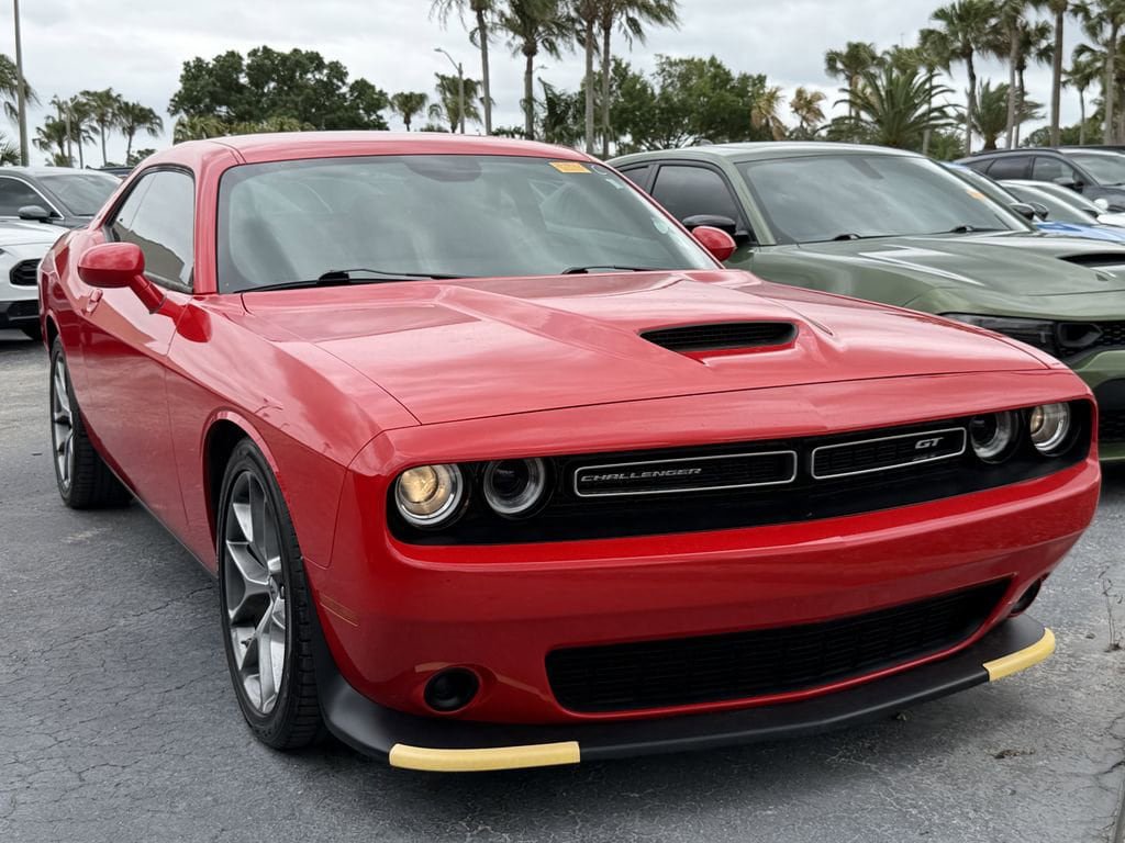 Used 2023 Dodge Challenger GT RWD image 2