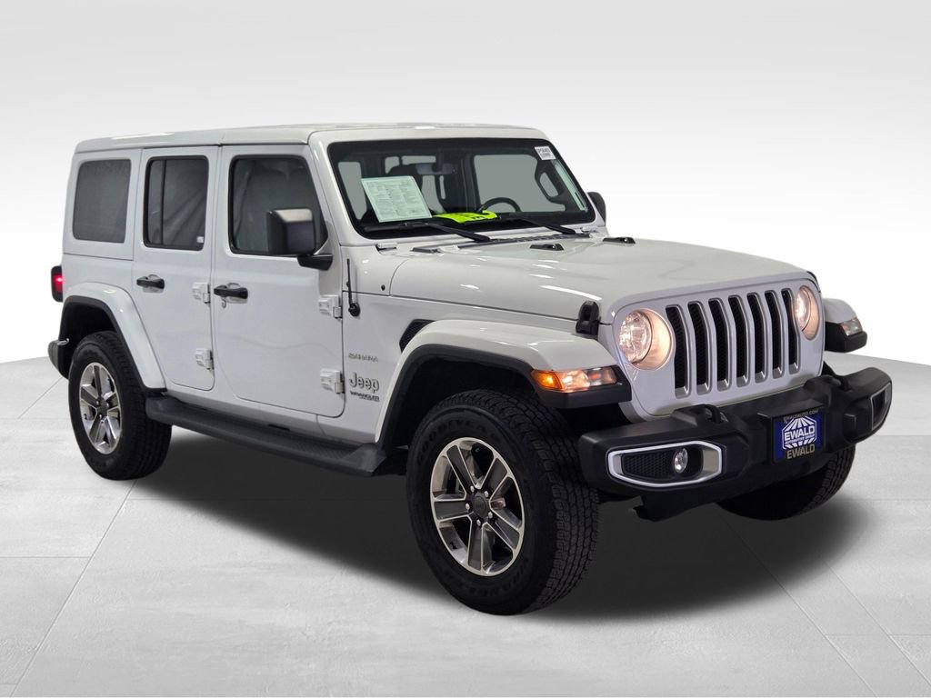 Certified 2022 Jeep Wrangler Unlimited Sahara w/ Cold Weather Group AWD/4WD image 17