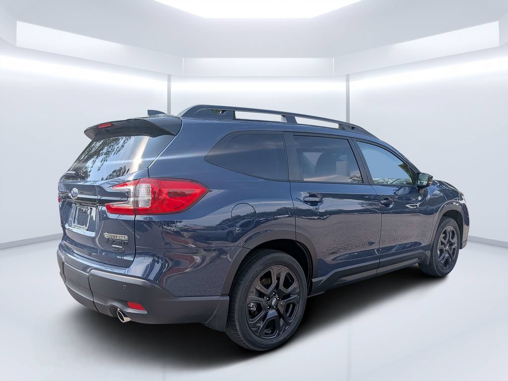 Certified 2025 Subaru Ascent Bronze Edition AWD/4WD image 3