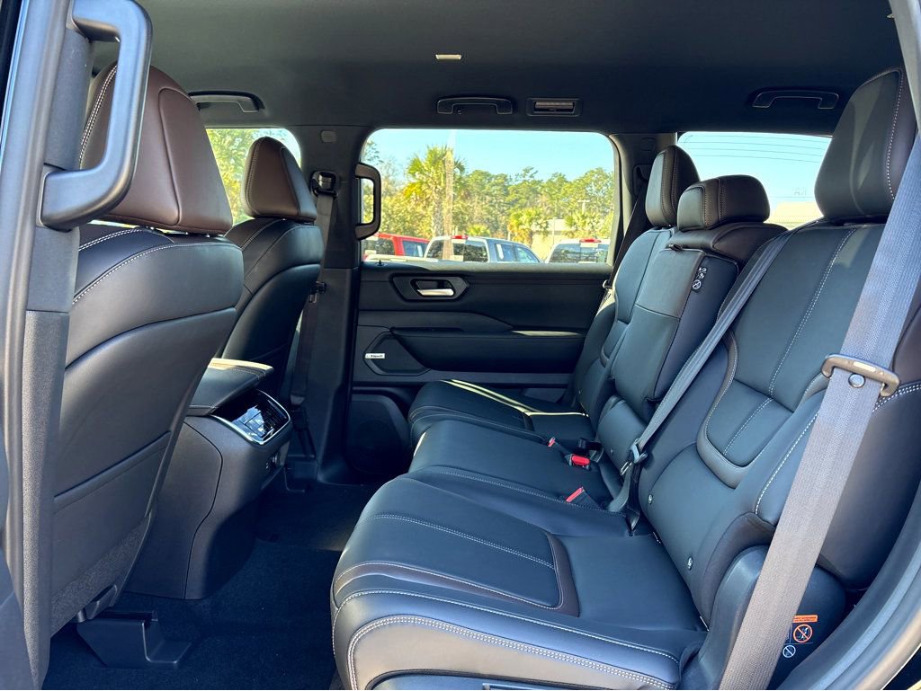 New 2026 Nissan Armada SL RWD image 23