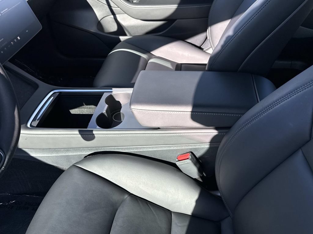 Used 2023 Tesla Model 3 Standard Range RWD image 13