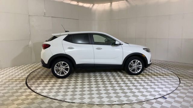 Used 2023 Buick Encore GX Preferred w/ Cold Weather Comfort Package image 9