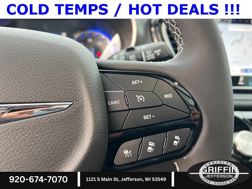 New 2026 Chrysler Pacifica Select w/ S Appearance Package image 14