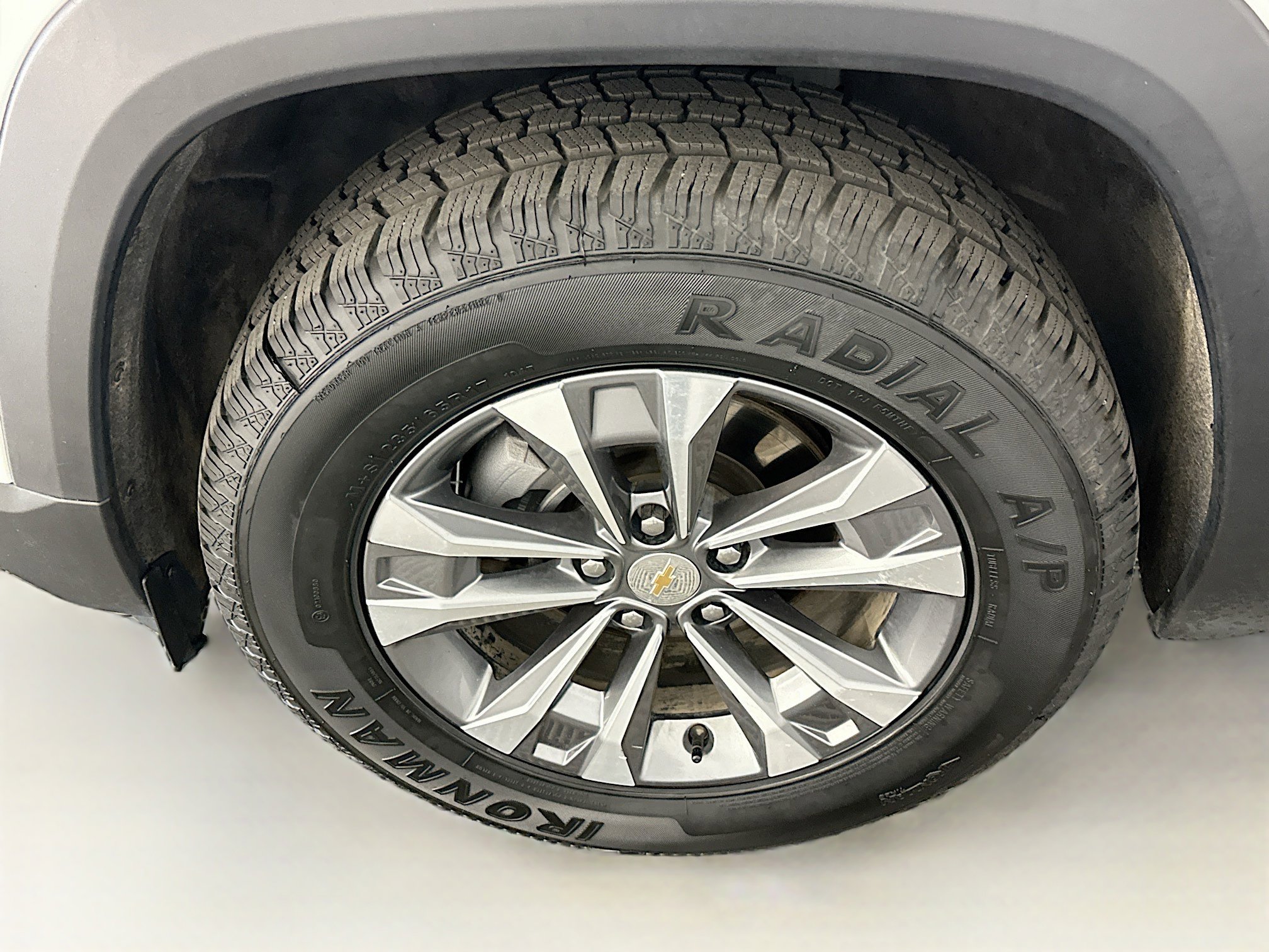 Used 2025 Chevrolet Equinox LT w/ Convenience Package II image 11