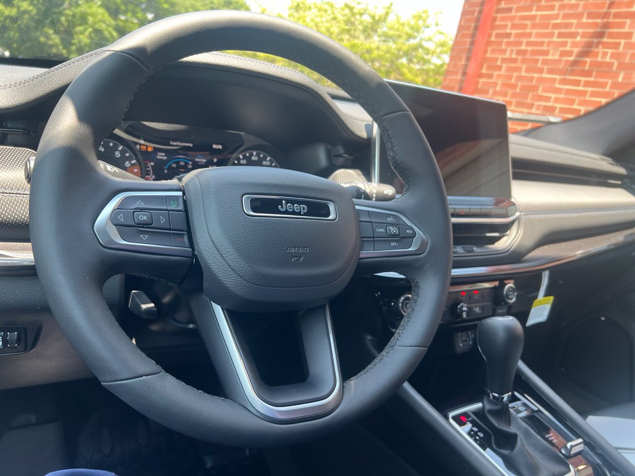 New 2026 Jeep Compass Latitude AWD/4WD image 25