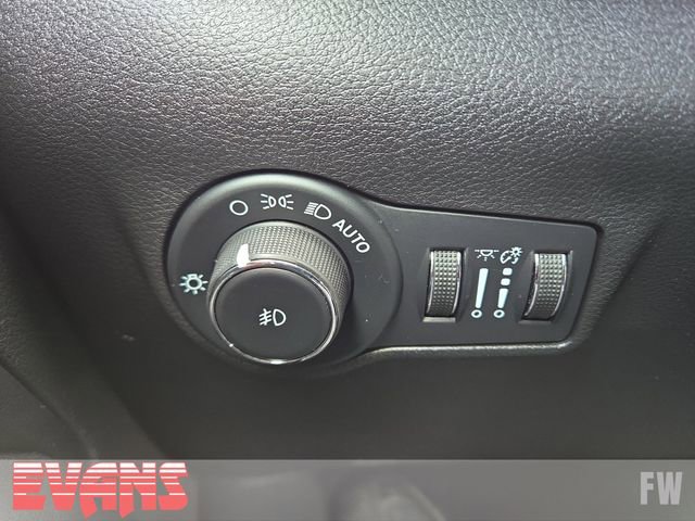 Used 2023 Jeep Compass Altitude image 16