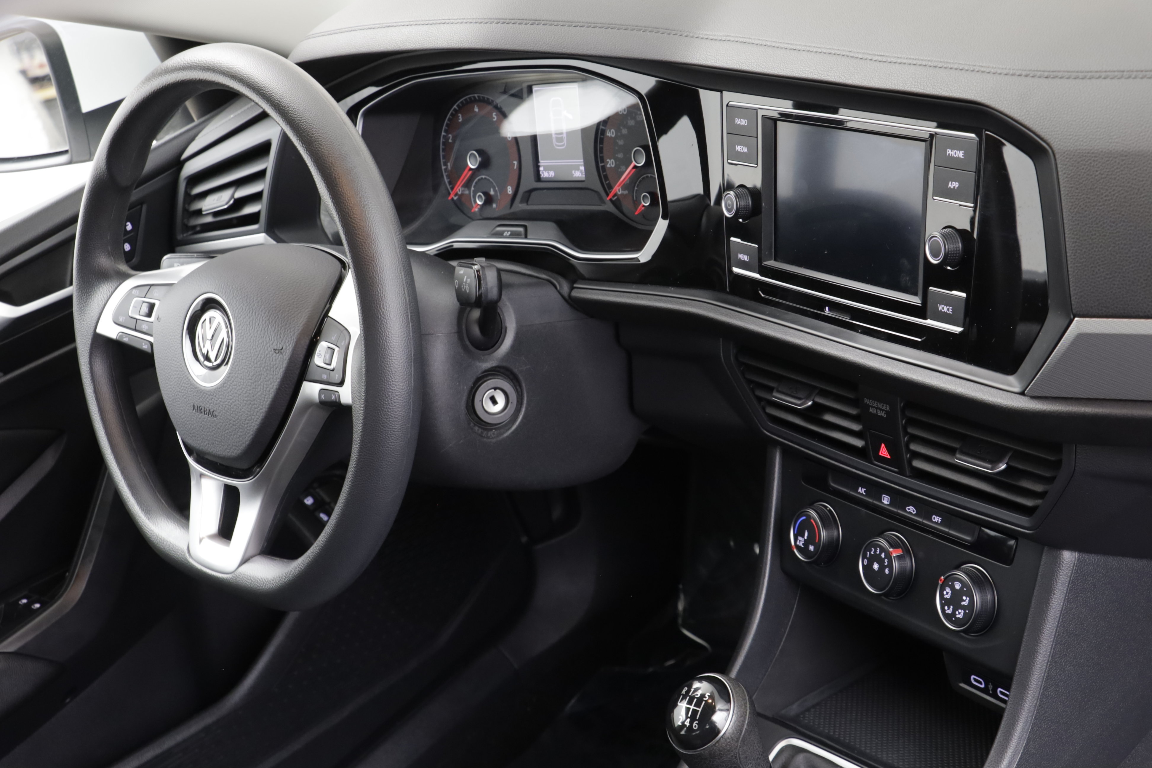 Used 2021 Volkswagen Jetta S FWD image 21