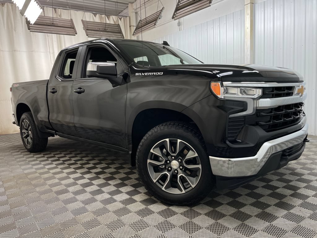 Certified 2022 Chevrolet Silverado 1500 LT AWD/4WD image 46