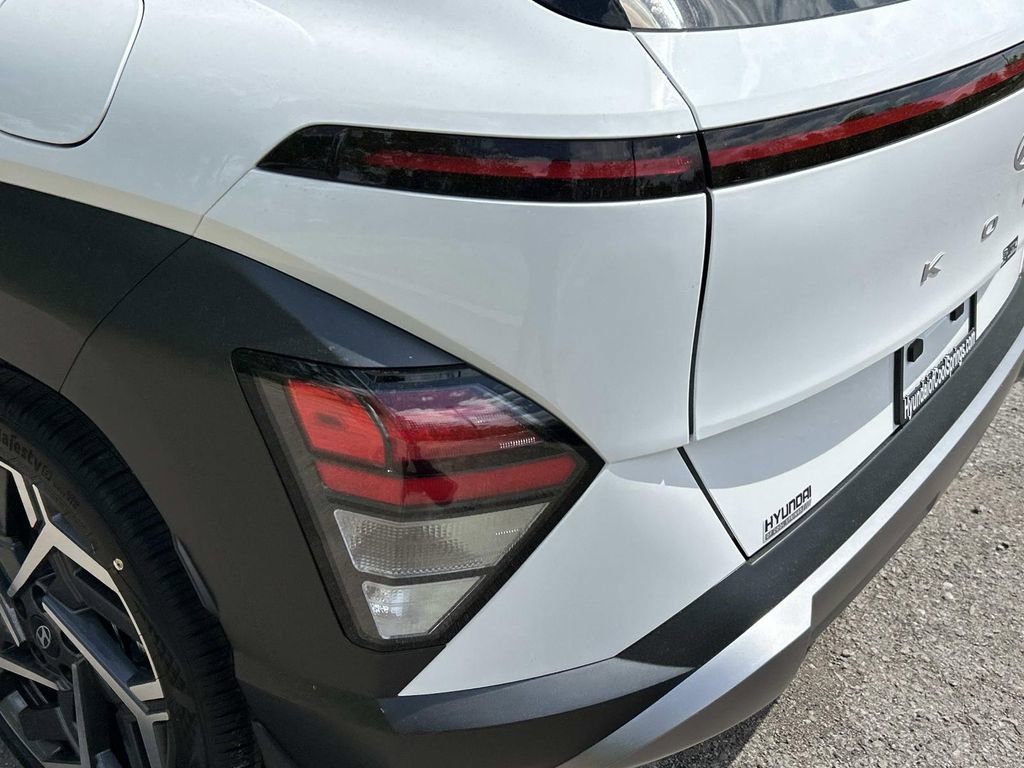 New 2026 Hyundai Kona SEL Premium FWD image 12