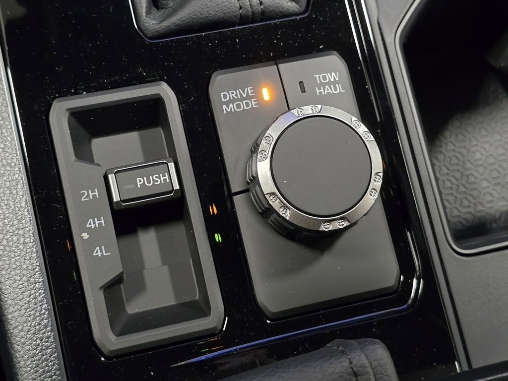 New 2026 Toyota Tundra SR5 image 7