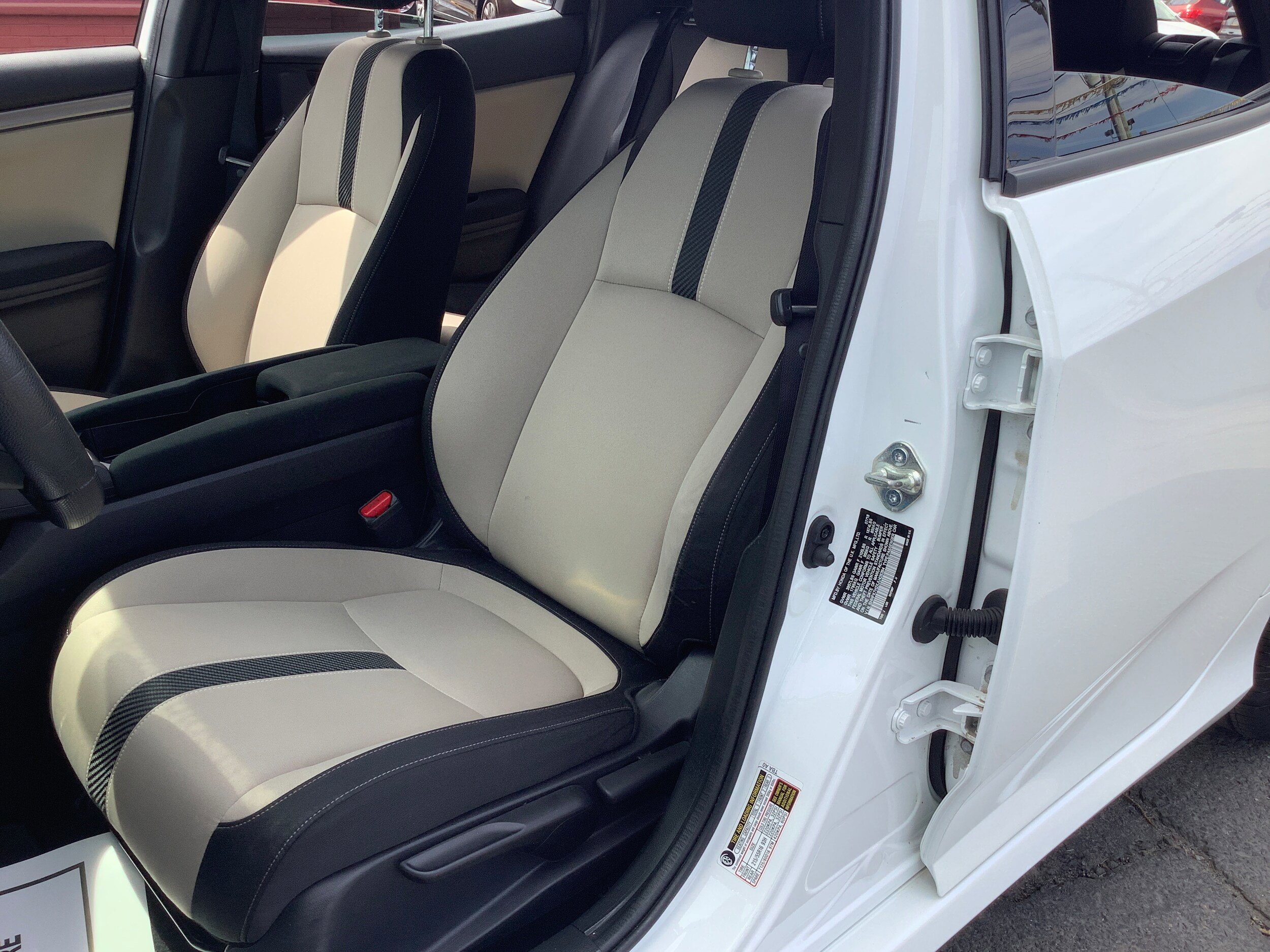 Used 2018 Honda Civic LX image 10