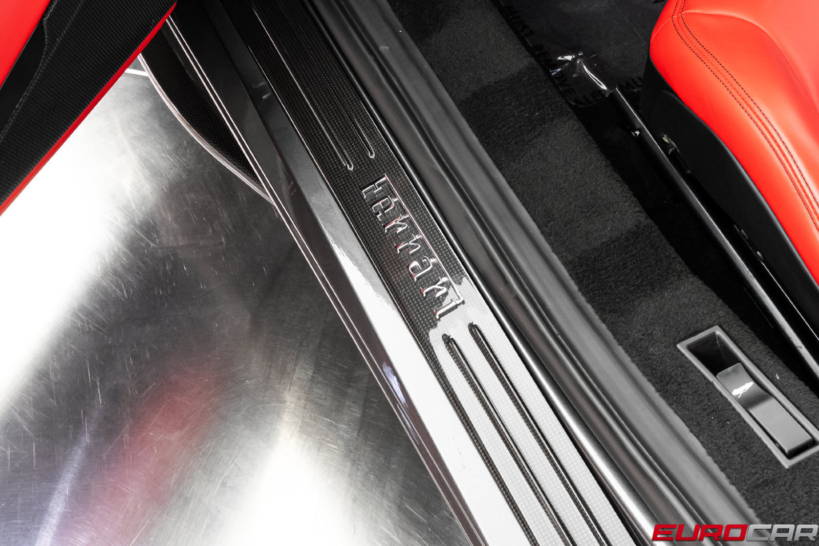 Used 2020 Ferrari F8 Tributo RWD image 55