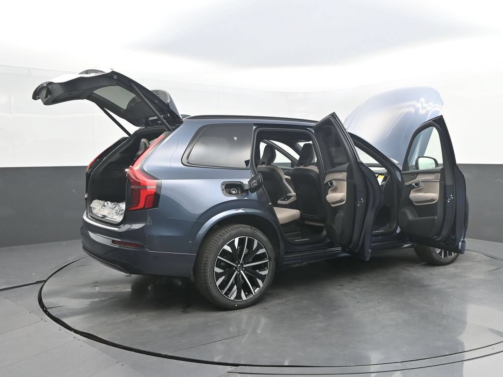 New 2026 Volvo XC90 B6 Ultra w/ Protection Package AWD/4WD image 30