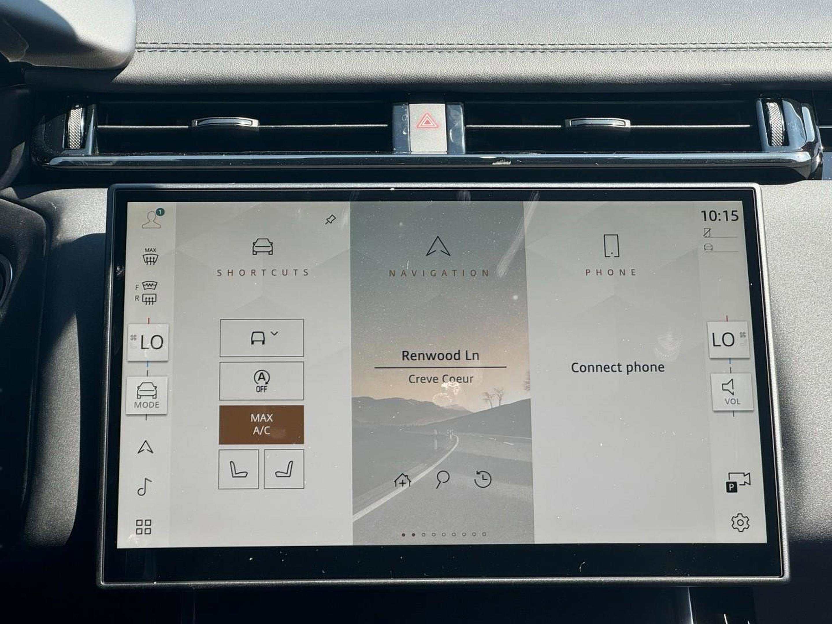 Used 2026 Land Rover Range Rover Velar Dynamic SE image 18