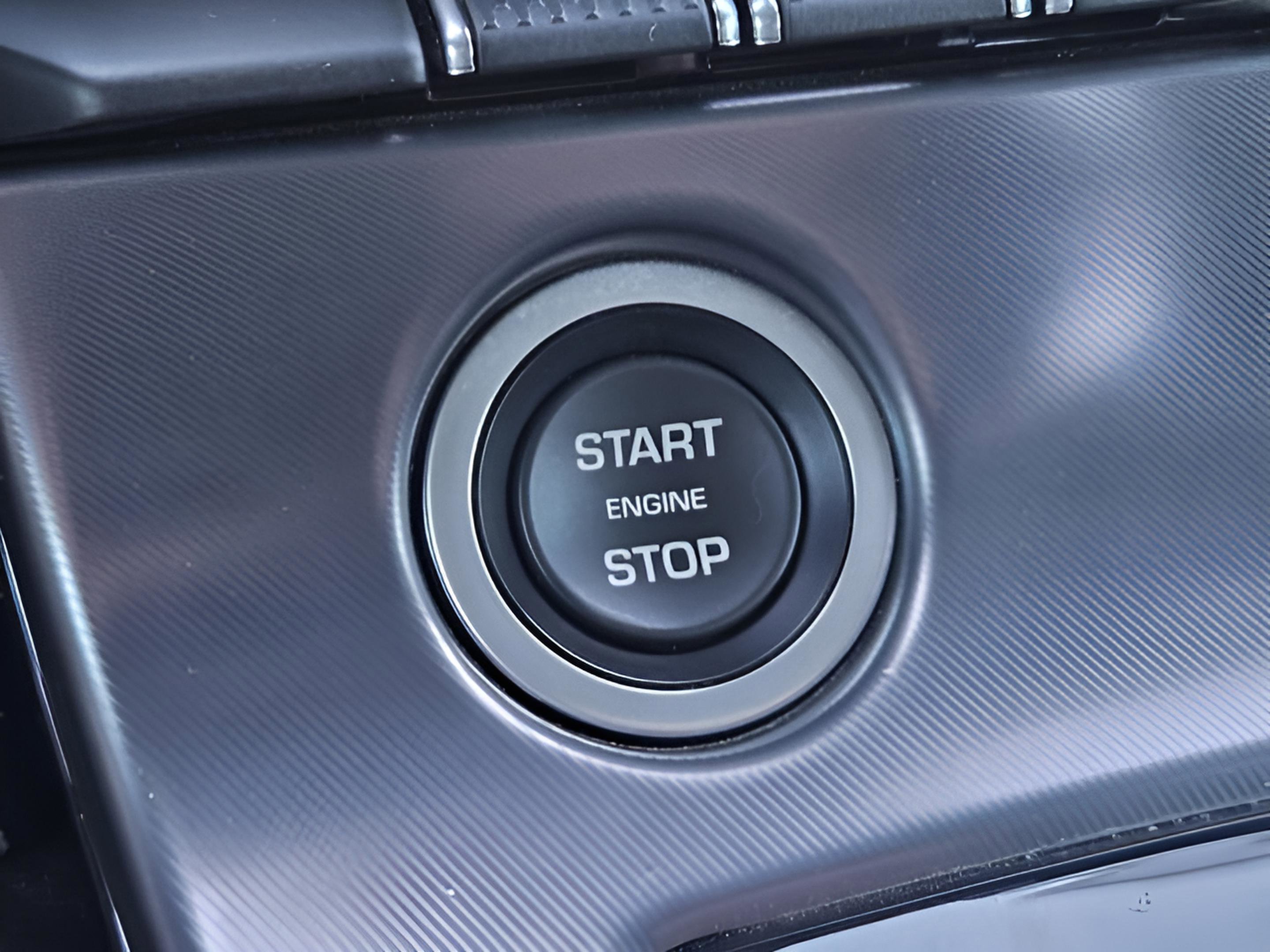 Used 2021 Jaguar F-TYPE First Edition image 21