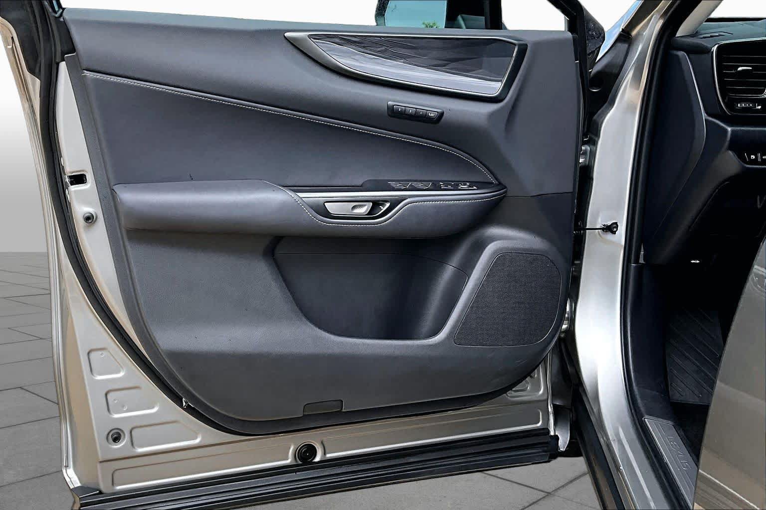 Used 2025 Lexus NX 250 FWD w/ Accessory Package (Z1) image 22