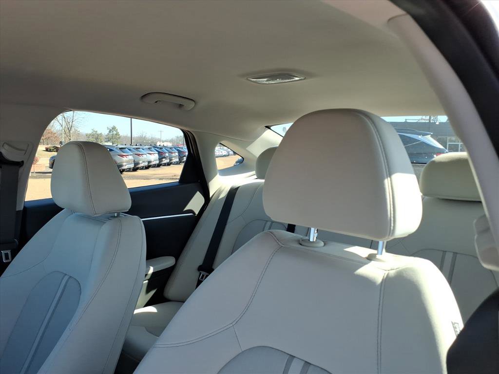New 2025 Hyundai Sonata SEL image 17