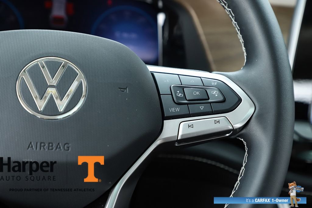 Used 2024 Volkswagen Atlas SE w/ Panoramic Sunroof Package FWD image 22
