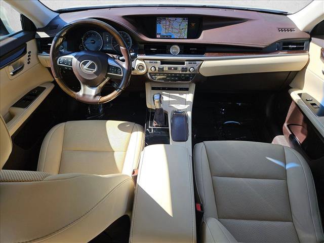 Used 2016 Lexus ES 350 w/ Navigation System Package FWD image 17