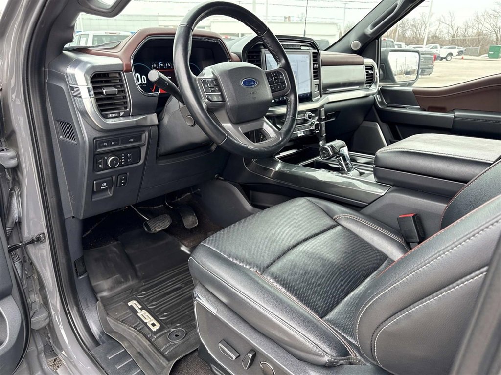 Used 2021 Ford F150 Lariat w/ Equipment Group 502A High image 9