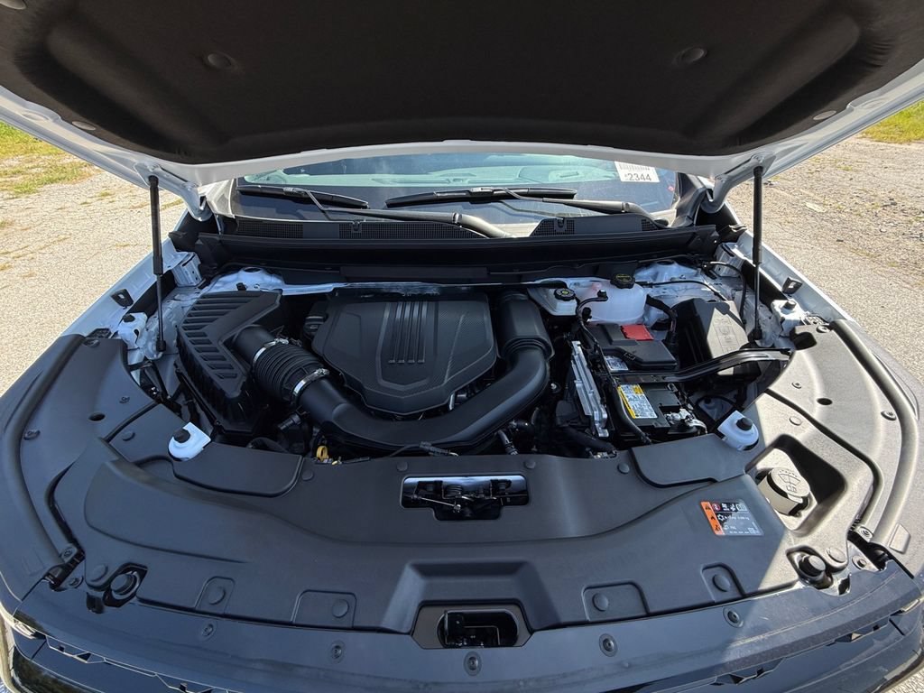 New 2026 Chevrolet Traverse RS w/ LPO, Floor Liner Package AWD/4WD image 29