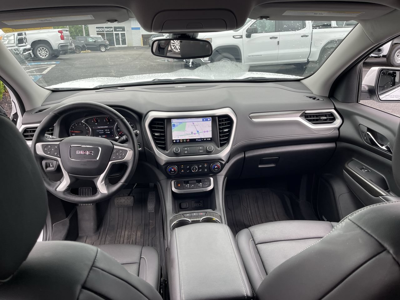 Used 2023 GMC Acadia SLT w/ Preferred Package FWD image 20