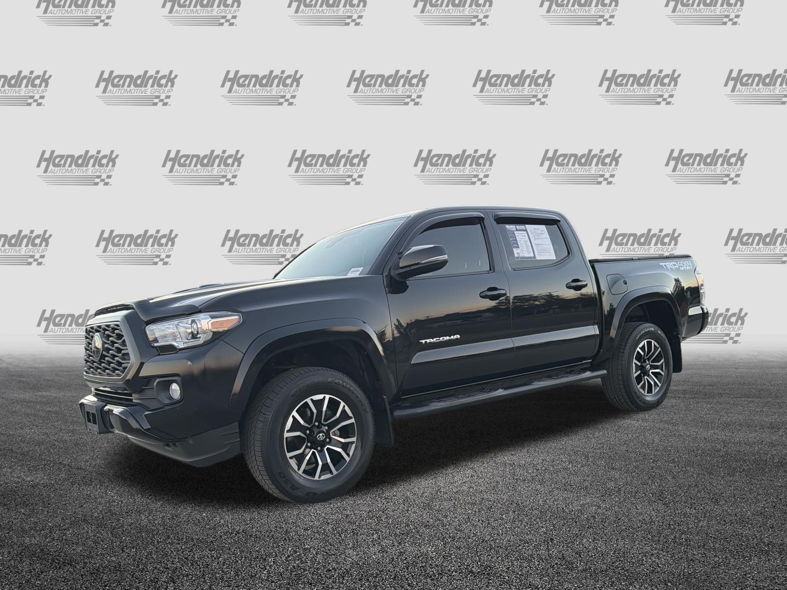 Used 2023 Toyota Tacoma TRD Sport AWD/4WD image 5
