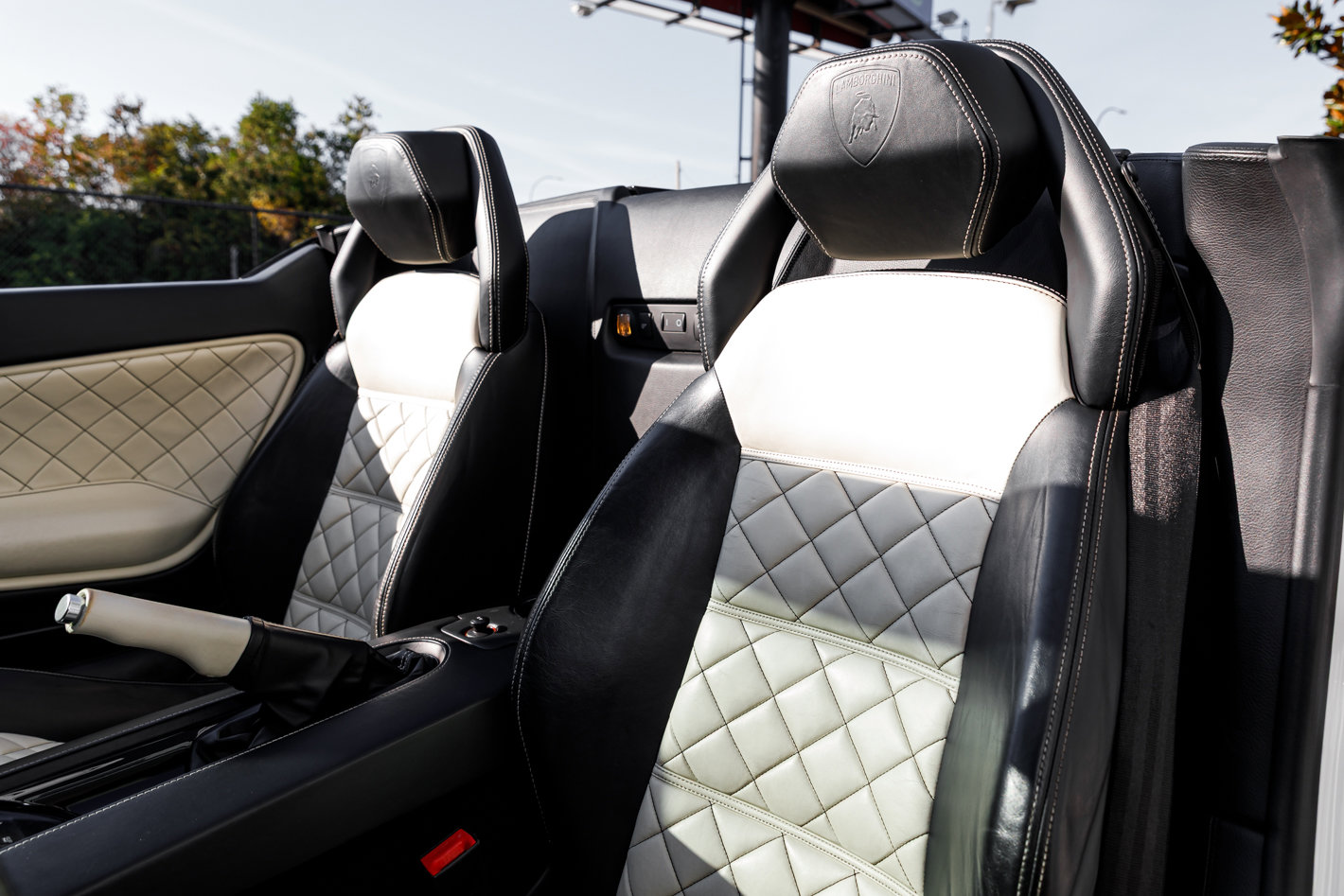 Used 2014 Lamborghini Gallardo LP 550-2 image 32