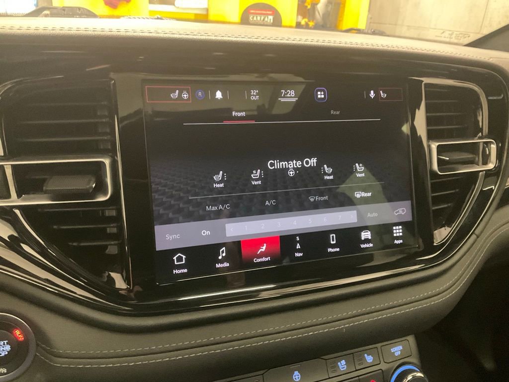 Used 2022 Dodge Durango Citadel image 19